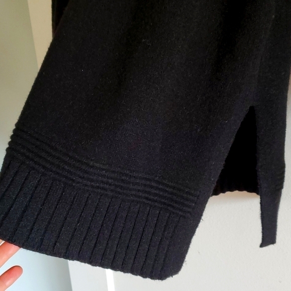 Anthropologie Tunic Sweater Margarita in black size small - Picture 7 of 8